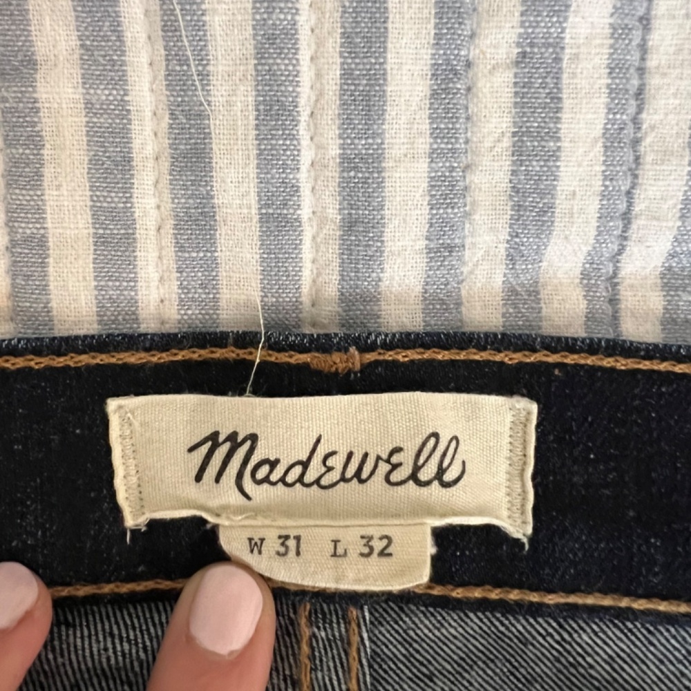 Madewell Athletic Slim 31w 32L NWOT $47OBO - Picture 3 of 3
